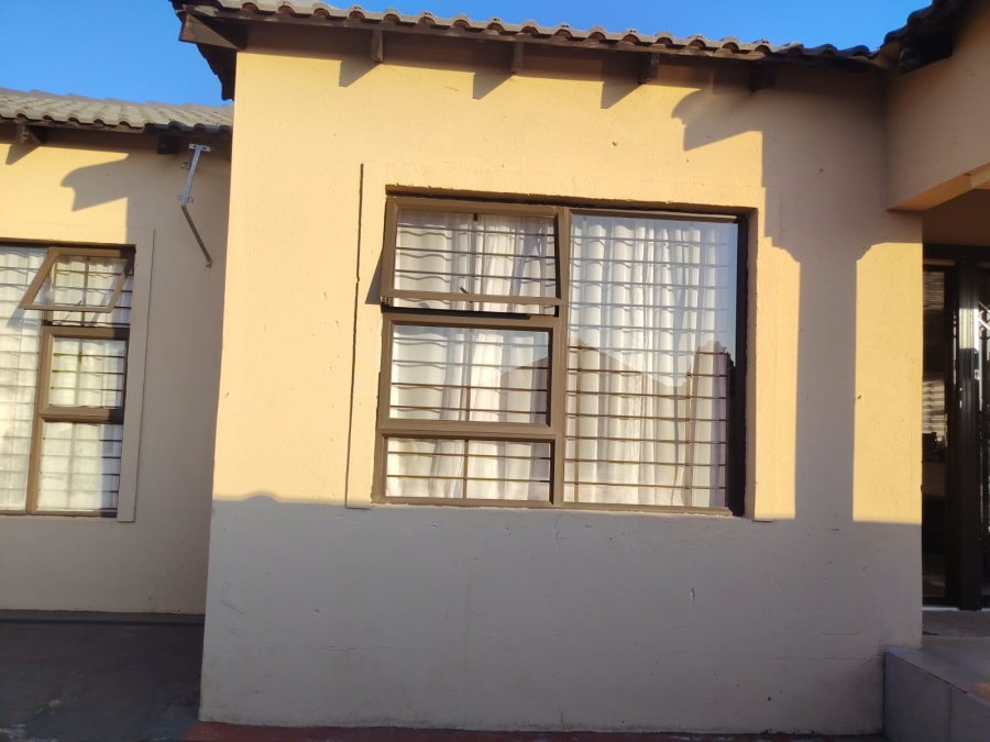 3 Bedroom Property for Sale in Tlhabane West North West